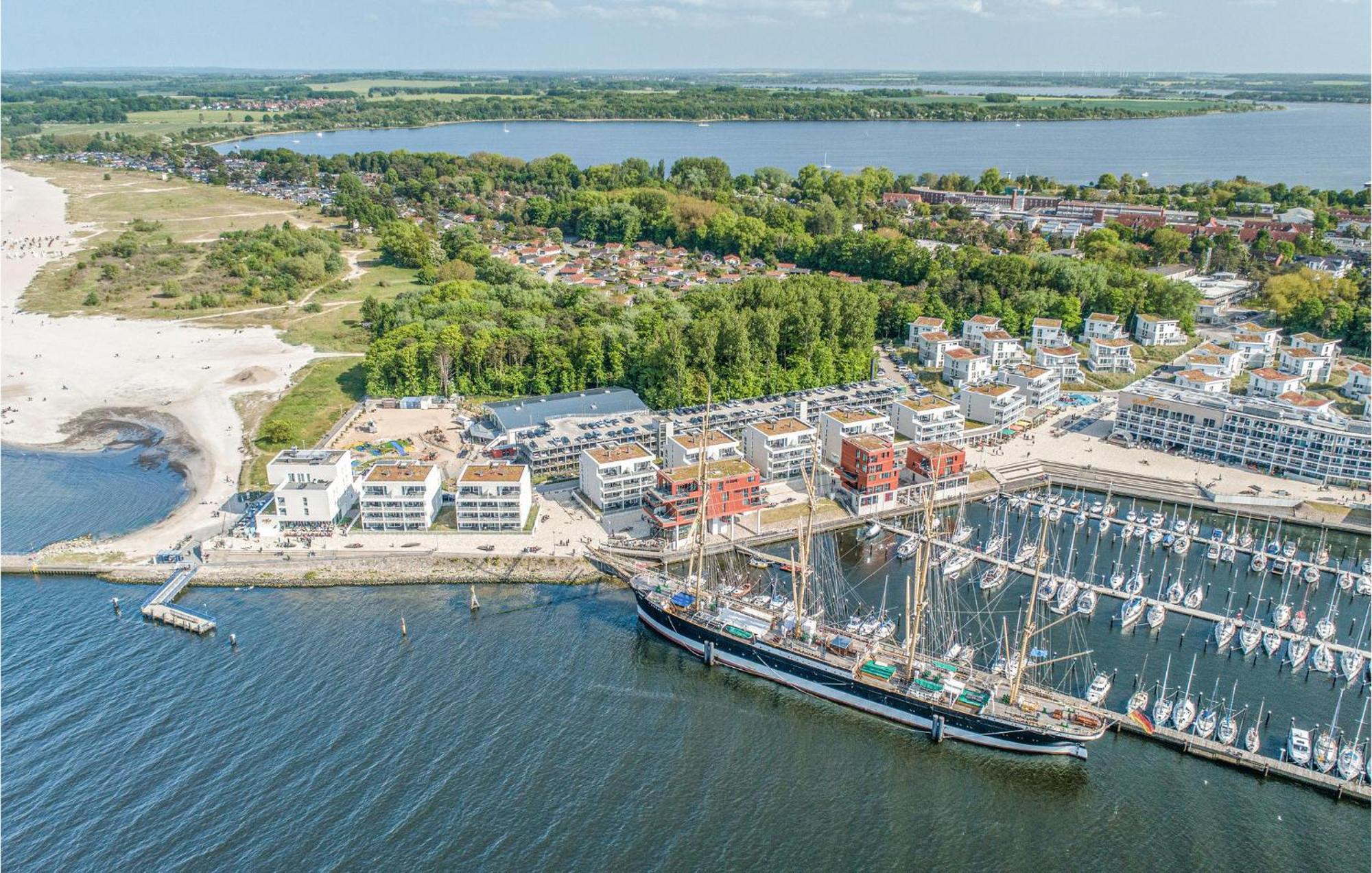 Amazing Apartment In Luebeck Travemuende With Wifi Ngoại thất bức ảnh
